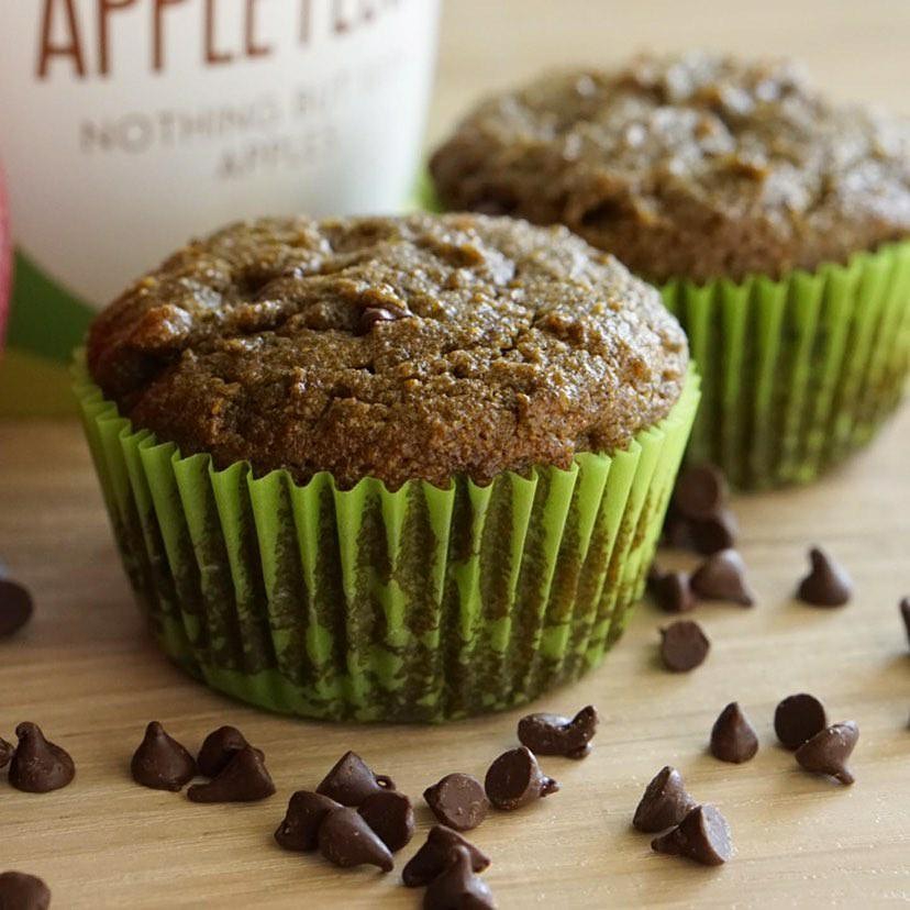 apple flour muffin